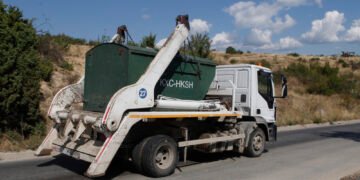 Со јапонски грант општина Чучер Сандево добива возило за управување со отпад вредно над 75 илијади евра